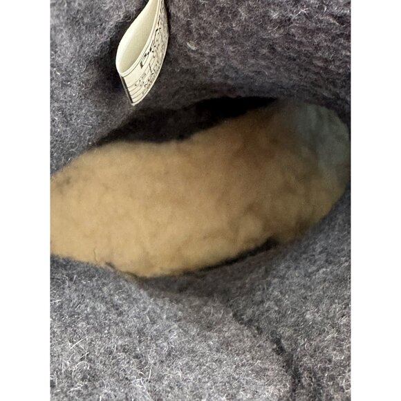 Bearpaw Emma Size 9 Shearling Fur Lined Winter 10" Boots Gray Suede - Picture 15 of 16